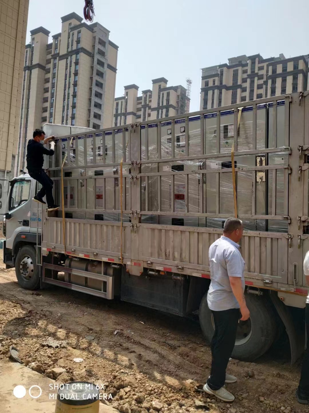 客戶(hù)訂購(gòu)產(chǎn)品，發(fā)貨現(xiàn)場(chǎng)